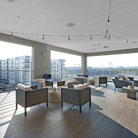Modern Downtown Apartment Бирмингем Экстерьер фото